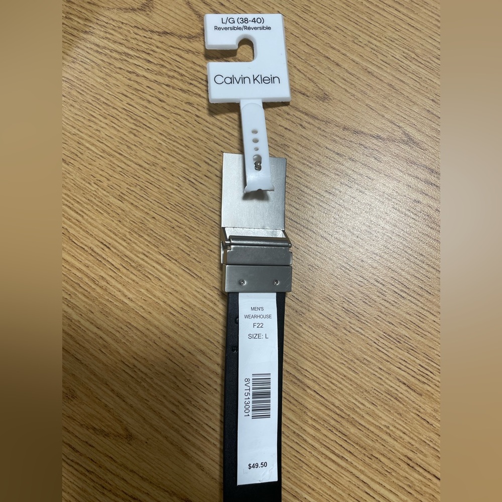 Calvin Klein (Reversible) Belt - Picture 5 of 5